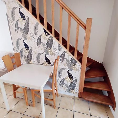 Maison 30M2 - 1 Chambre - Jardin Fontaine-Etoupefour エクステリア 写真